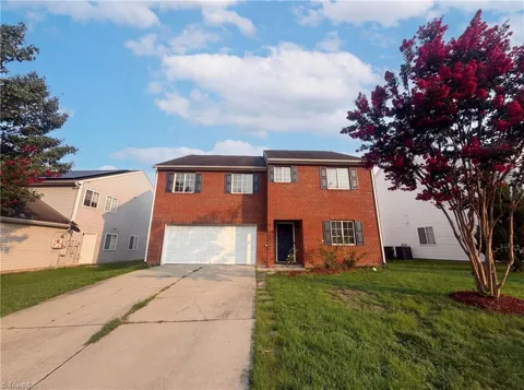 3 Elsworth Court