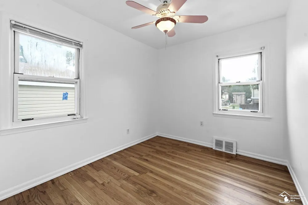 3106 River Drive Lincoln Park City, MI 48146