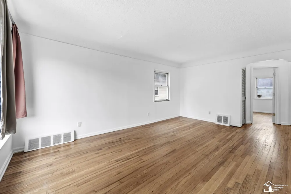 3106 River Drive Lincoln Park City, MI 48146