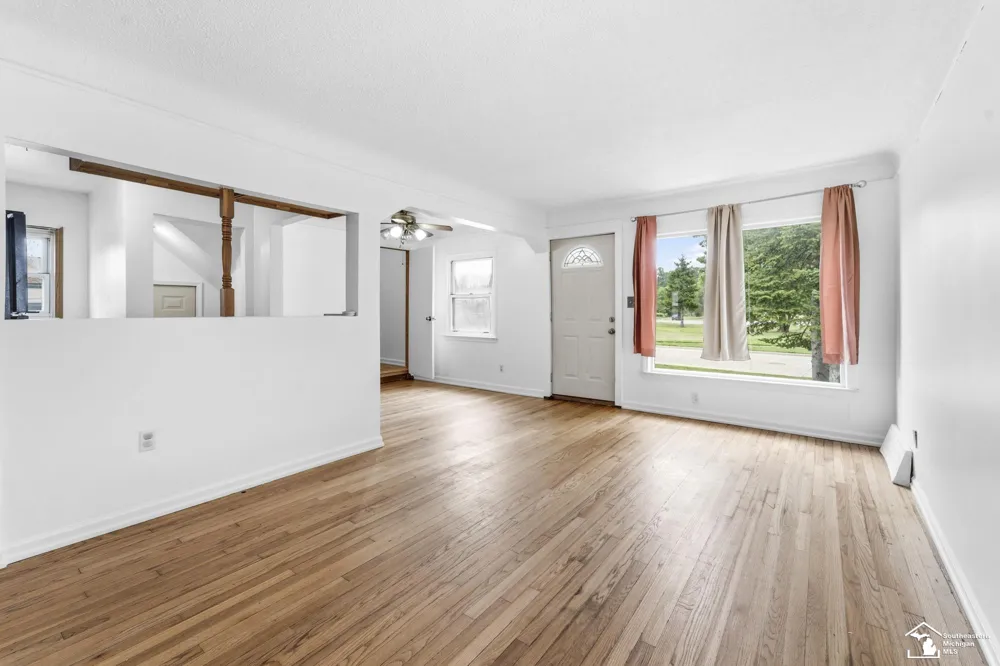 3106 River Drive Lincoln Park City, MI 48146