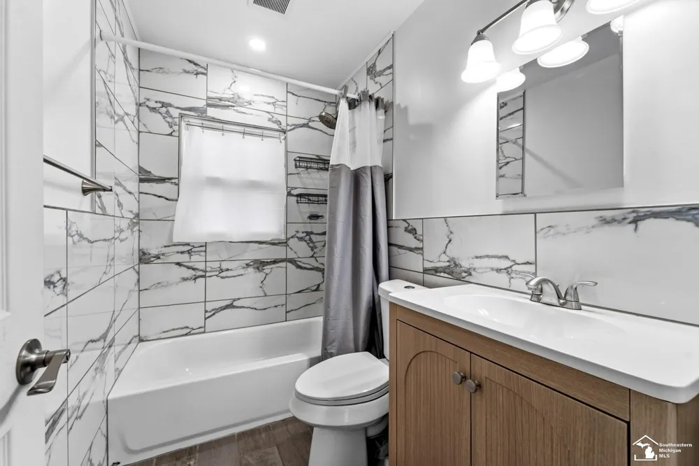 3106 River Drive Lincoln Park City, MI 48146