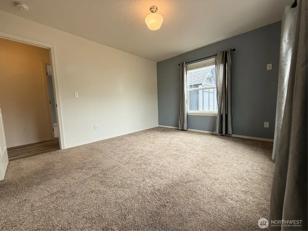 26209 Place Ocean Park, WA 98640