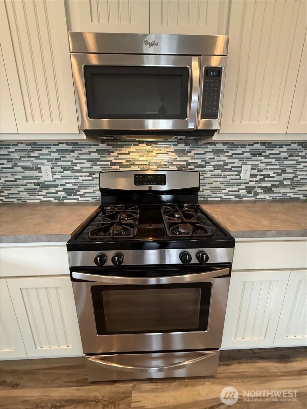 26209 Place Ocean Park, WA 98640