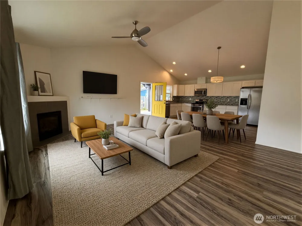 26209 Place Ocean Park, WA 98640