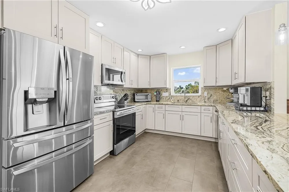 8500 Redwood Drive St. James City, FL 33956