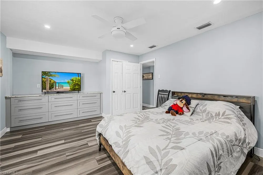 8500 Redwood Drive St. James City, FL 33956