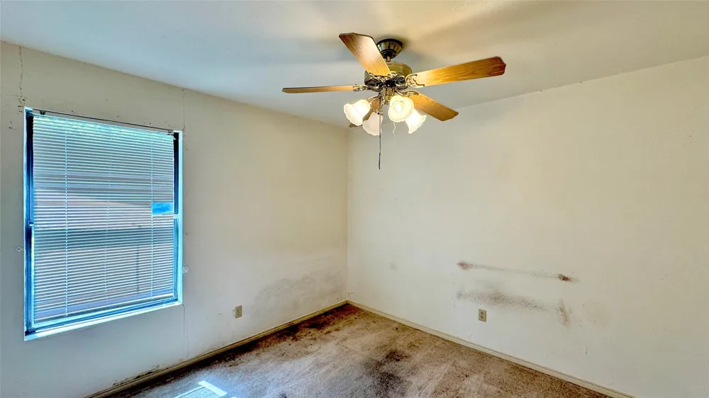 1809 Westgate Drive Terrell, TX 75160