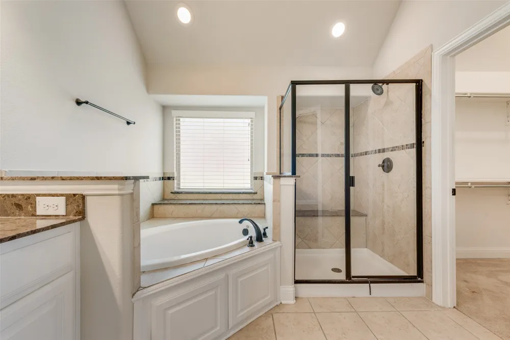 1812 Fair Oaks Lane Royse City, TX 75189