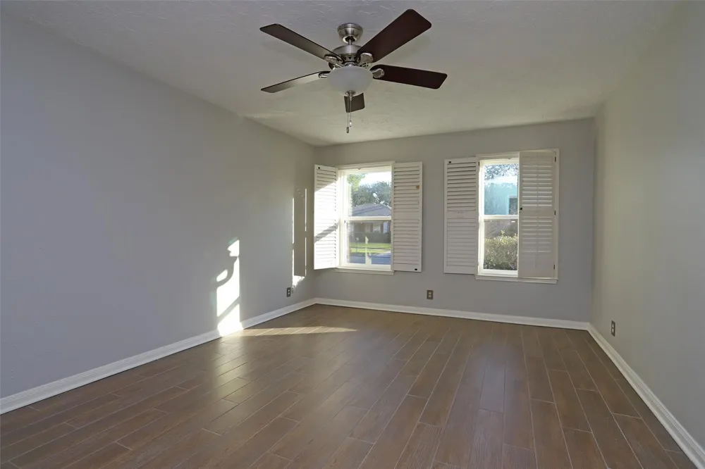 12870 Westella Drive Houston, TX 77077