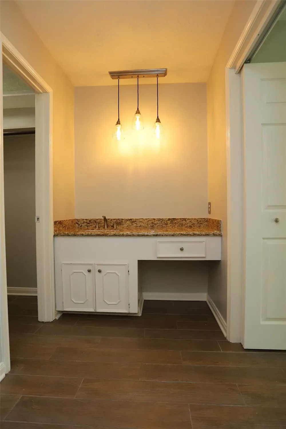 12870 Westella Drive Houston, TX 77077