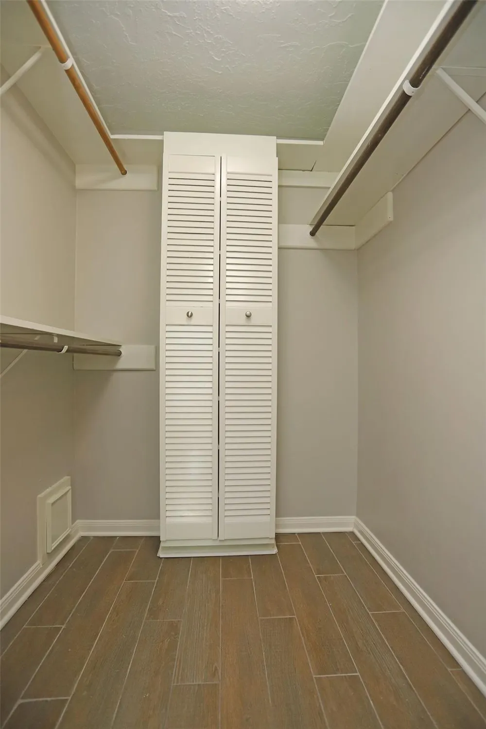 12870 Westella Drive Houston, TX 77077