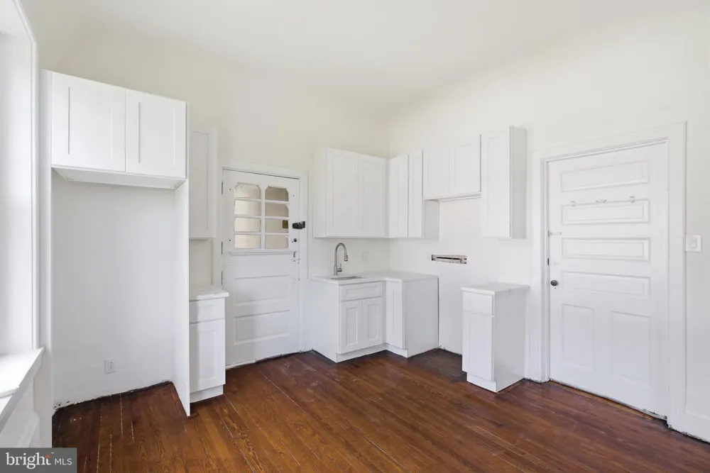 5939 DREXEL ROAD #FL-1 Philadelphia, PA 19131