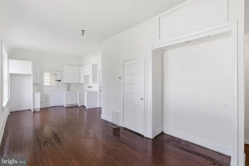 5939 DREXEL ROAD #FL-1 Philadelphia, PA 19131