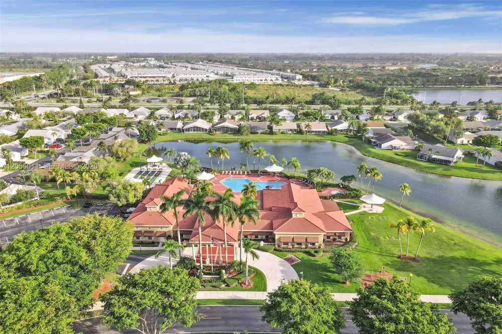 2520 SE 20th Pl #204-B Homestead, FL 33035