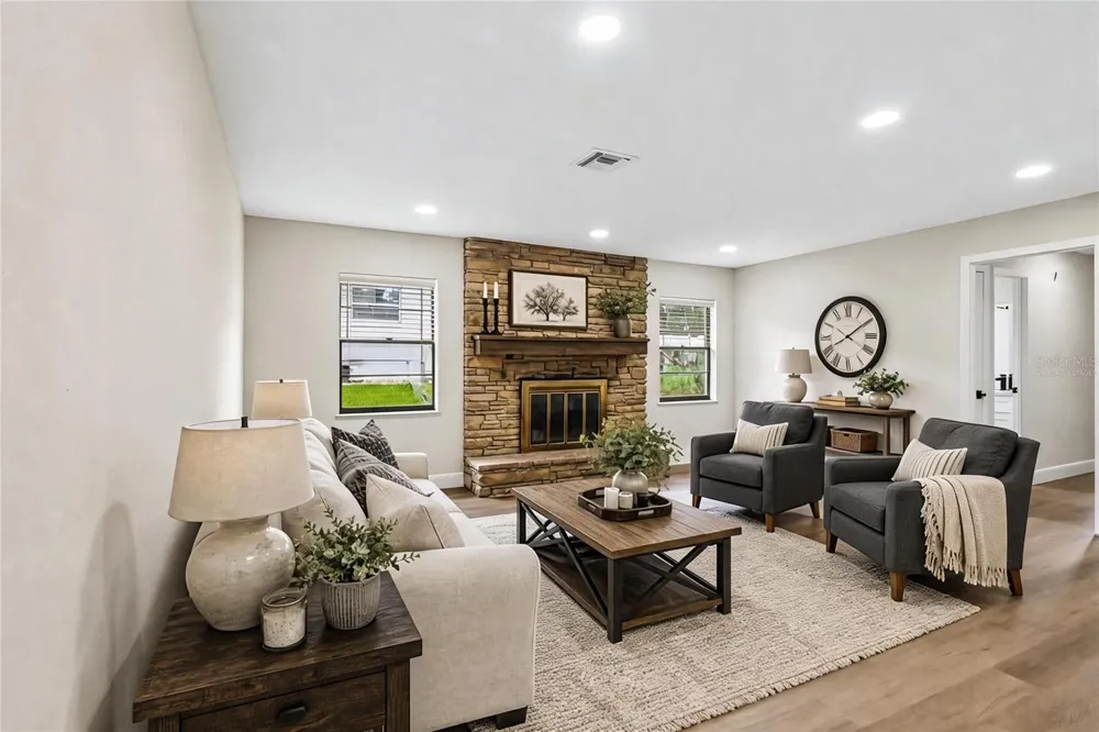 612 RODNEY DRIVE Altamonte Springs, FL 32701