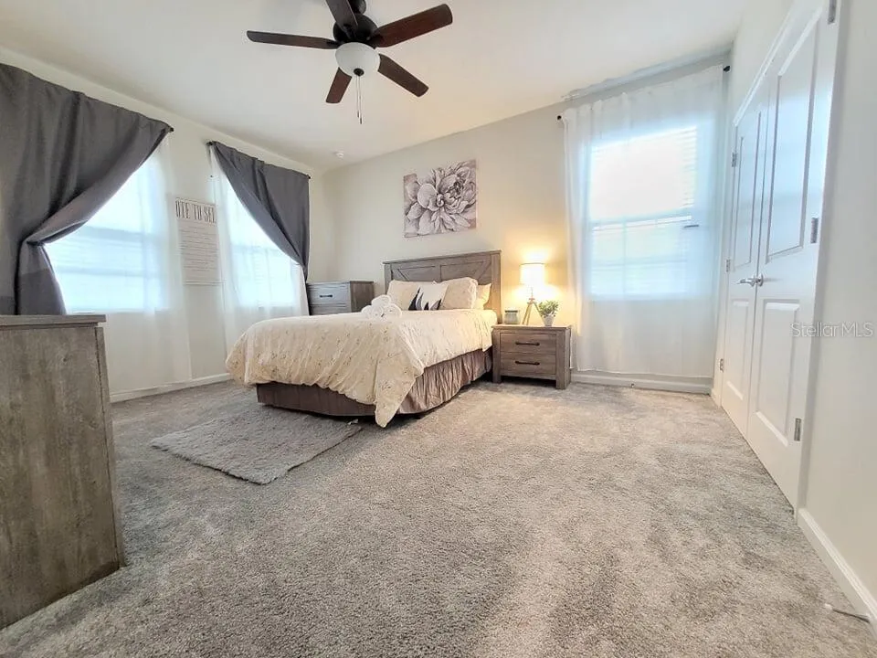 1312 SHINNECOCK HILLS DRIVE #1312 Davenport, FL 33896