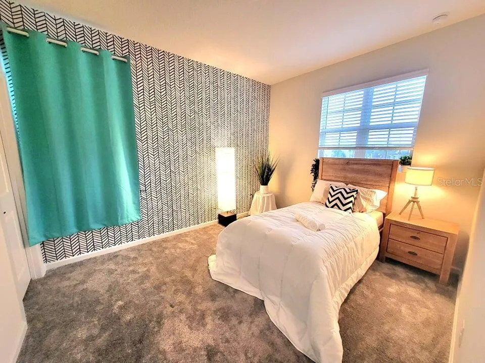 1312 SHINNECOCK HILLS DRIVE #1312 Davenport, FL 33896