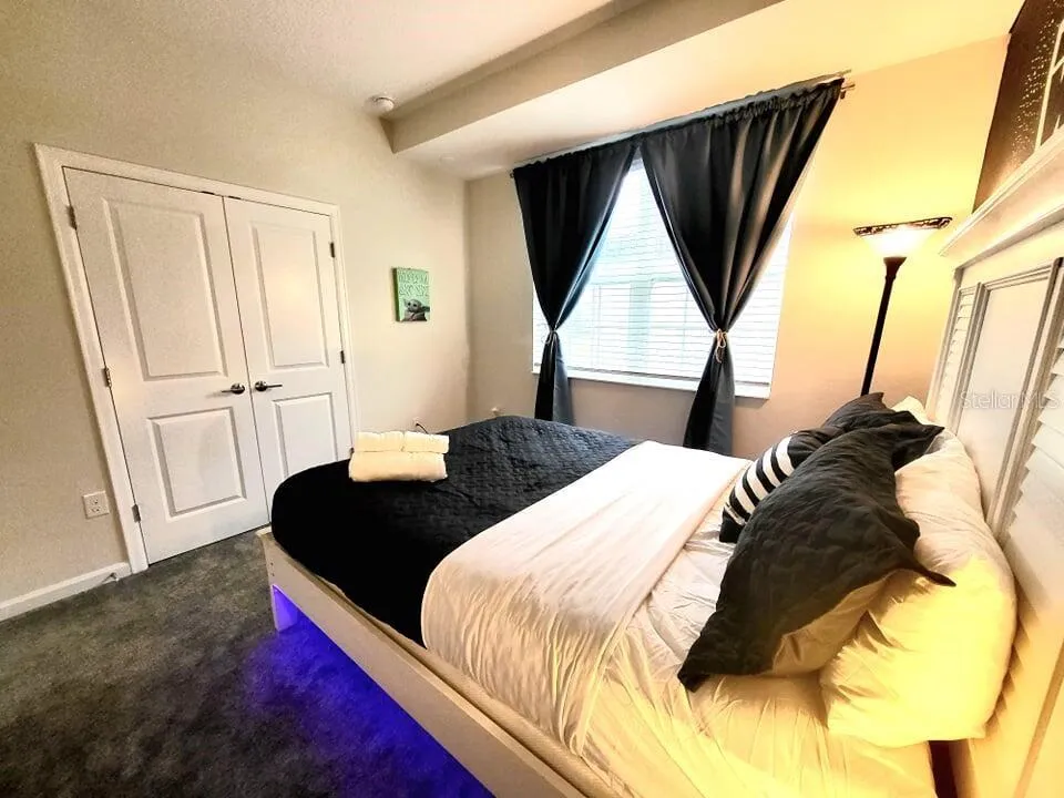 1312 SHINNECOCK HILLS DRIVE #1312 Davenport, FL 33896