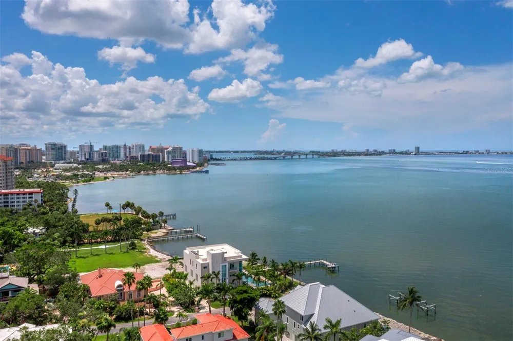 1709 TAMIAMI TRAIL #418 Sarasota, FL 34234