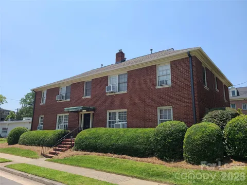 523 Willoughby Street #1