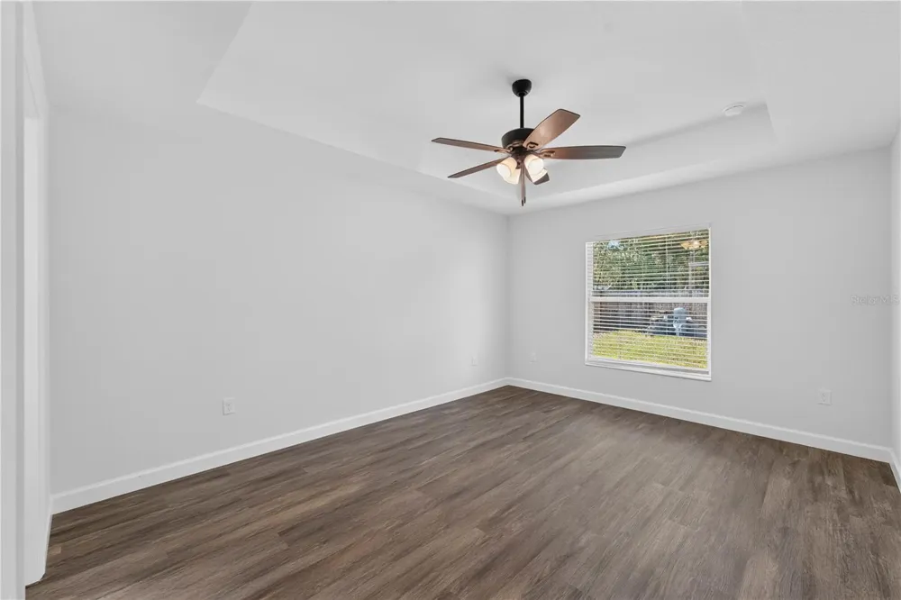 138 FISHER RUN Ocklawaha, FL 32179