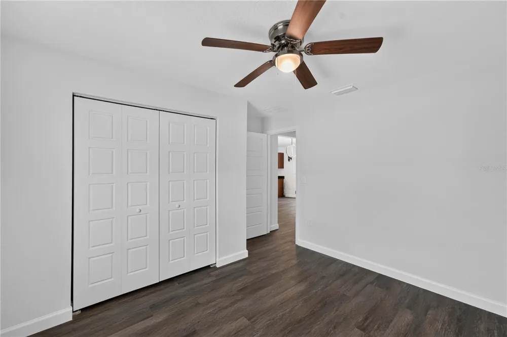 138 FISHER RUN Ocklawaha, FL 32179