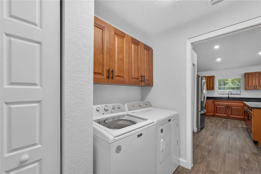 138 FISHER RUN Ocklawaha, FL 32179
