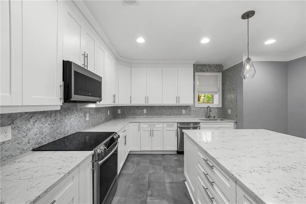 11565 Findley Road Johns Creek, GA 30097