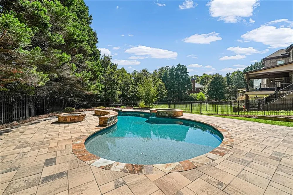 11565 Findley Road Johns Creek, GA 30097