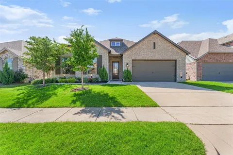 1815 Huntsman Way