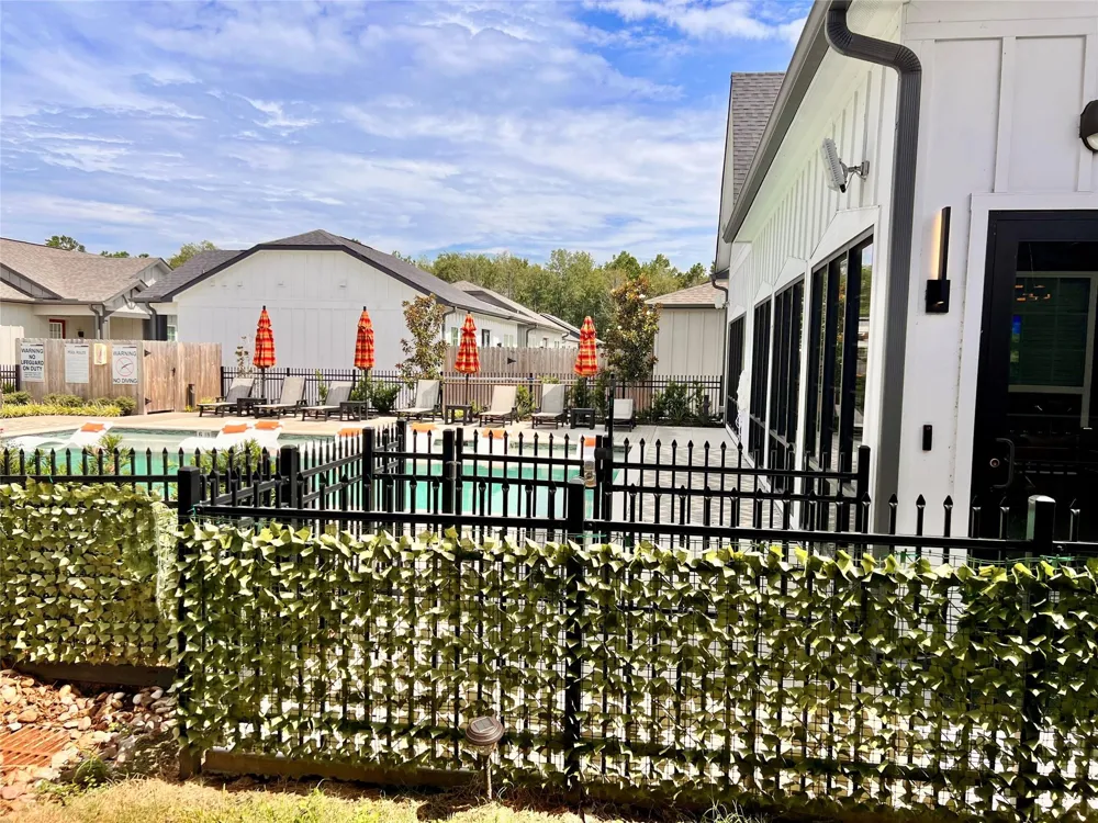 4250 Woodridge Parkway #1027 Porter, TX 77365
