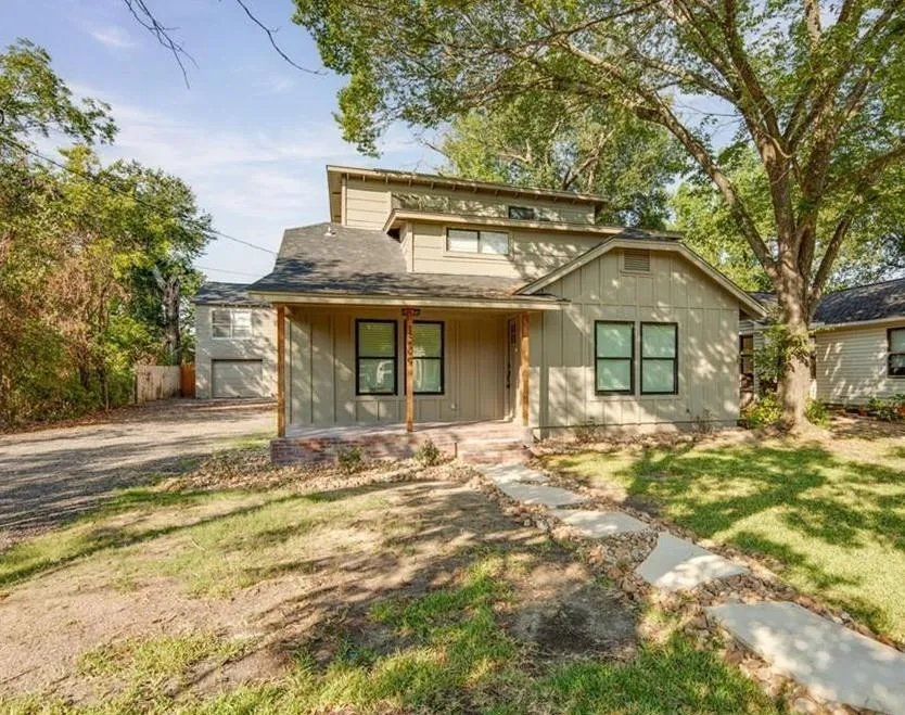 1209 Antone Street Bryan, TX 77803