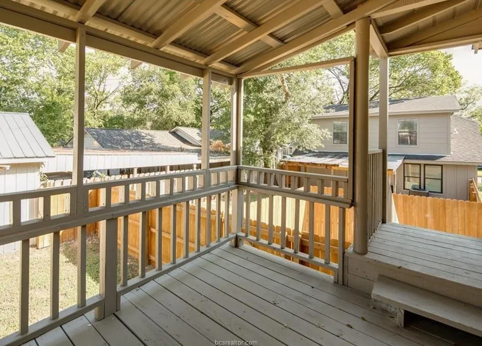 1209 Antone Street Bryan, TX 77803