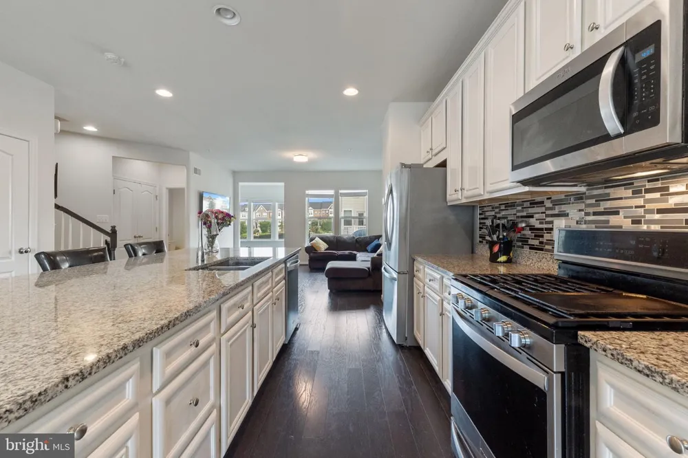 7813 BAKERS CREEK LANE Hanover, MD 21076