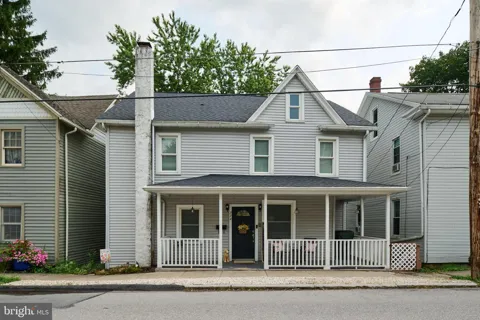 374 REYNOLDS AVENUE