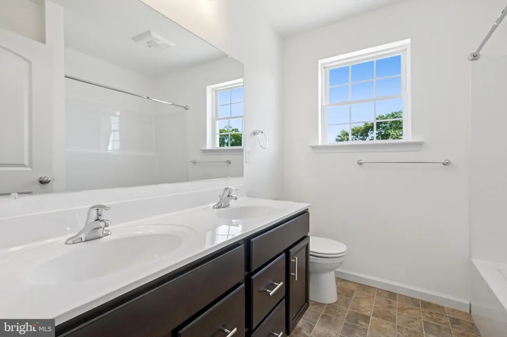 35 FRIAR RD #36 York, PA 17408