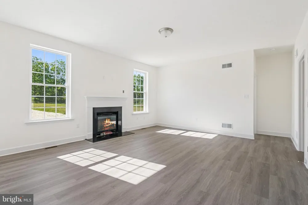 35 FRIAR RD #36 York, PA 17408