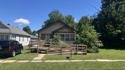 144 La Vista Boulevard