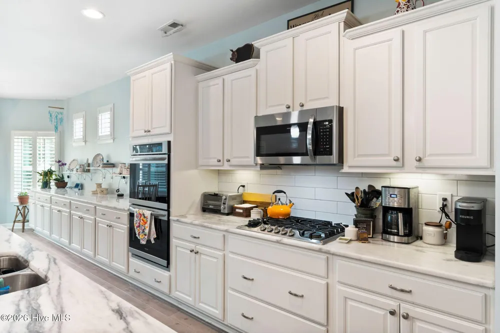 707 E Chatman Drive NW Calabash, NC 28467