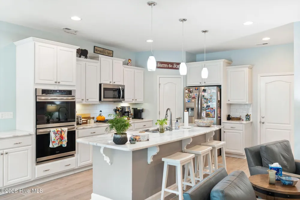 707 E Chatman Drive NW Calabash, NC 28467