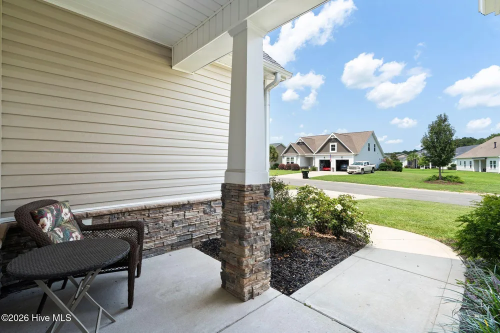 707 E Chatman Drive NW Calabash, NC 28467