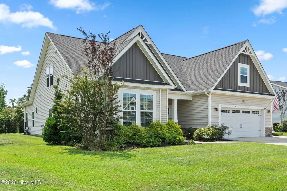 707 E Chatman Drive NW Calabash, NC 28467