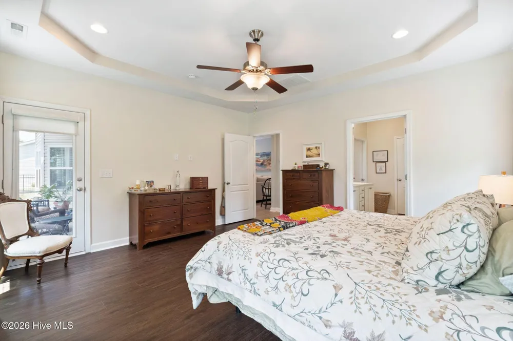 707 E Chatman Drive NW Calabash, NC 28467