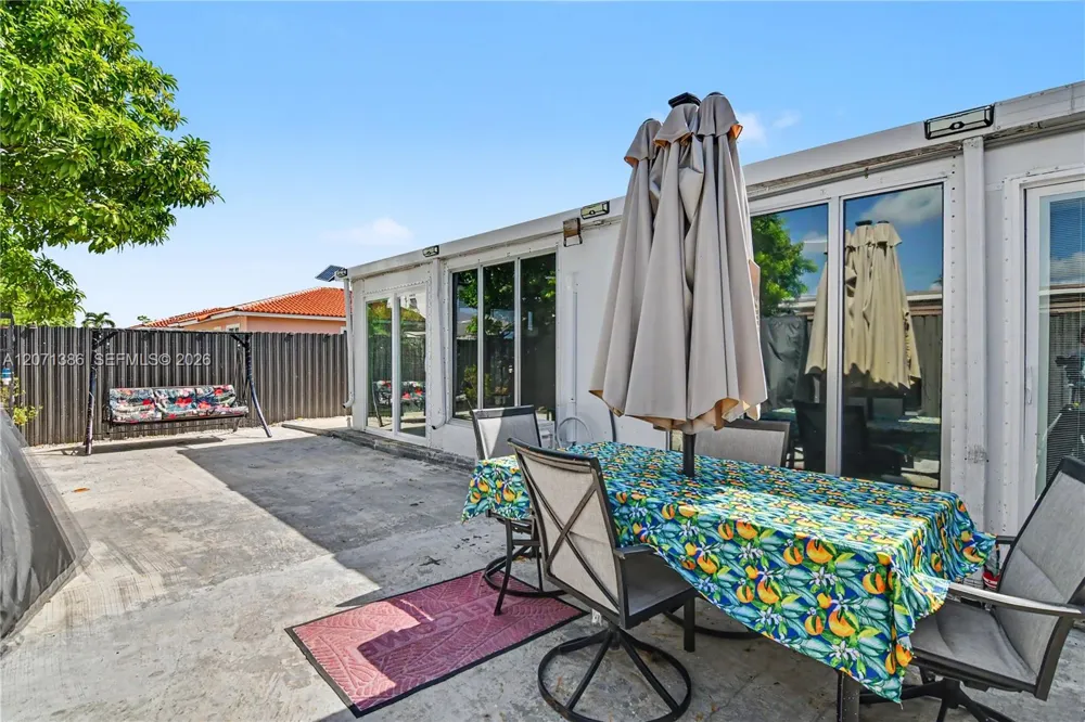 3538 SW 87th Ct Miami, FL 33165