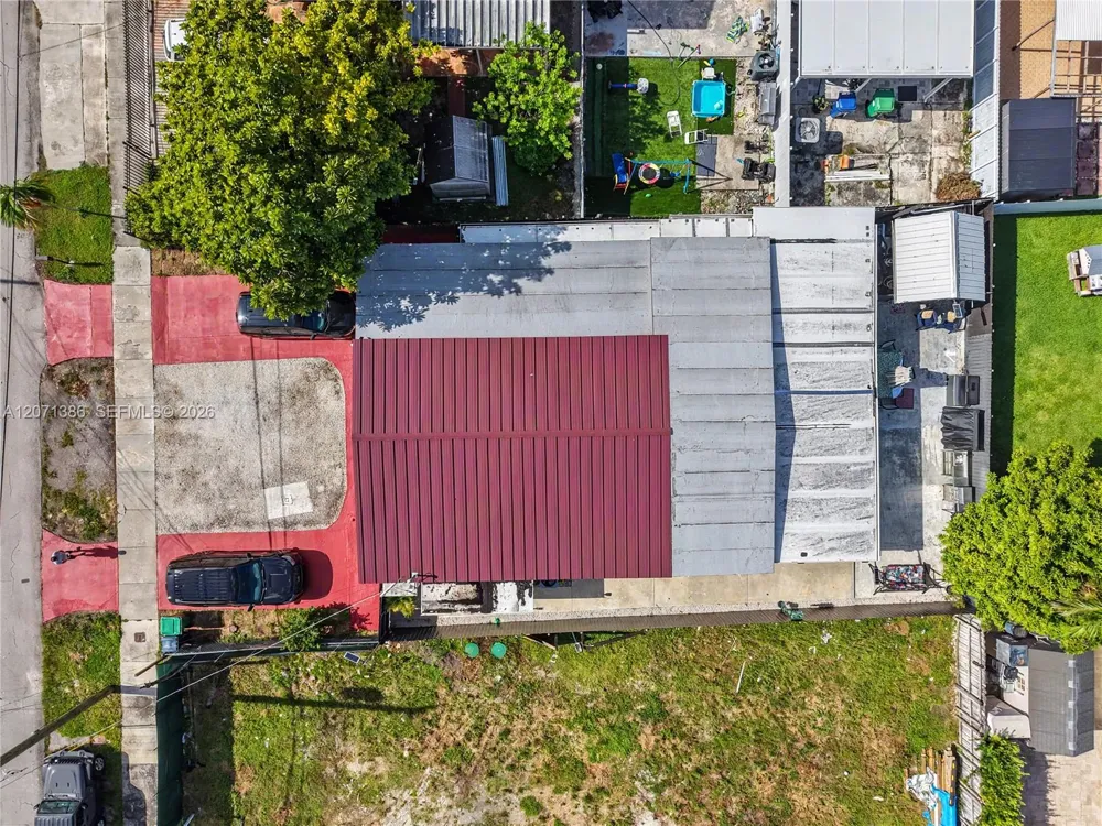 3538 SW 87th Ct Miami, FL 33165