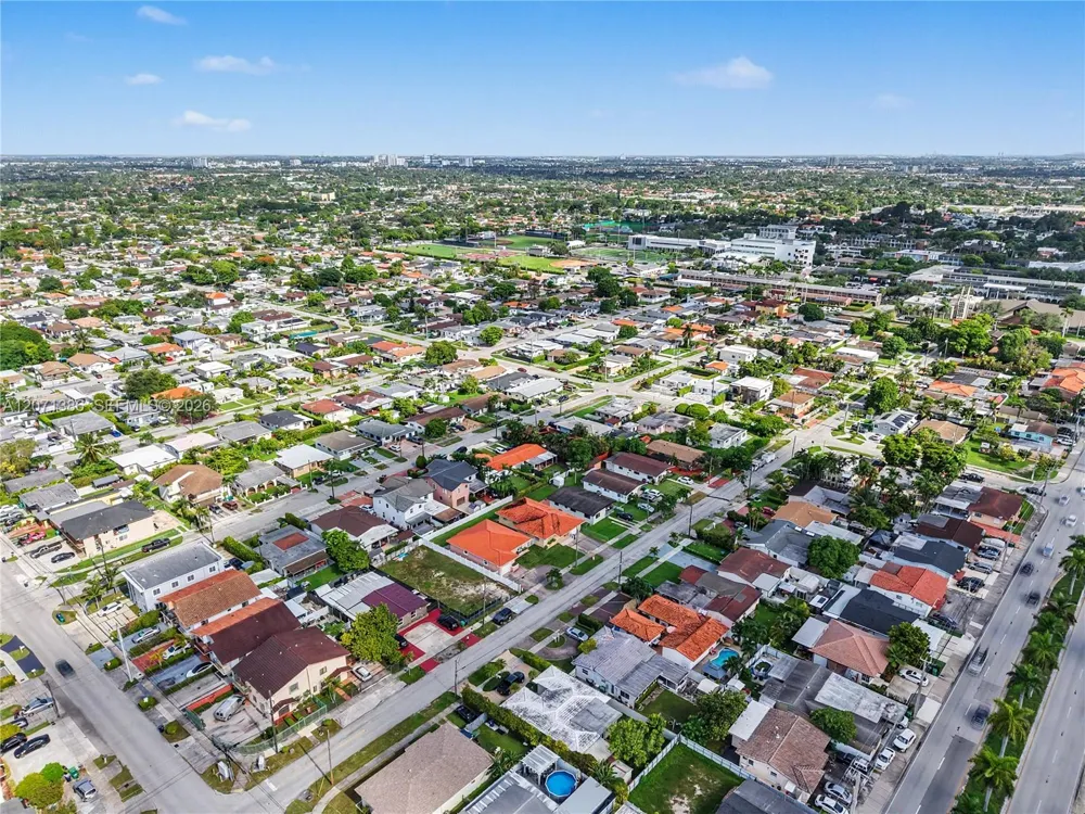 3538 SW 87th Ct Miami, FL 33165