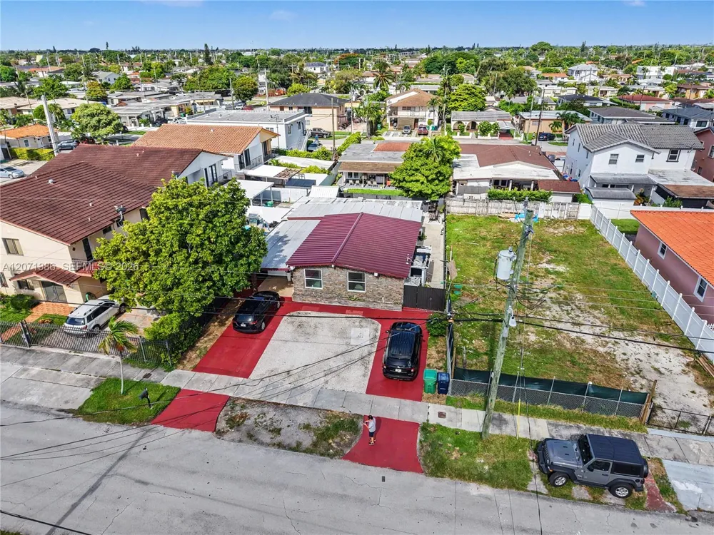3538 SW 87th Ct Miami, FL 33165