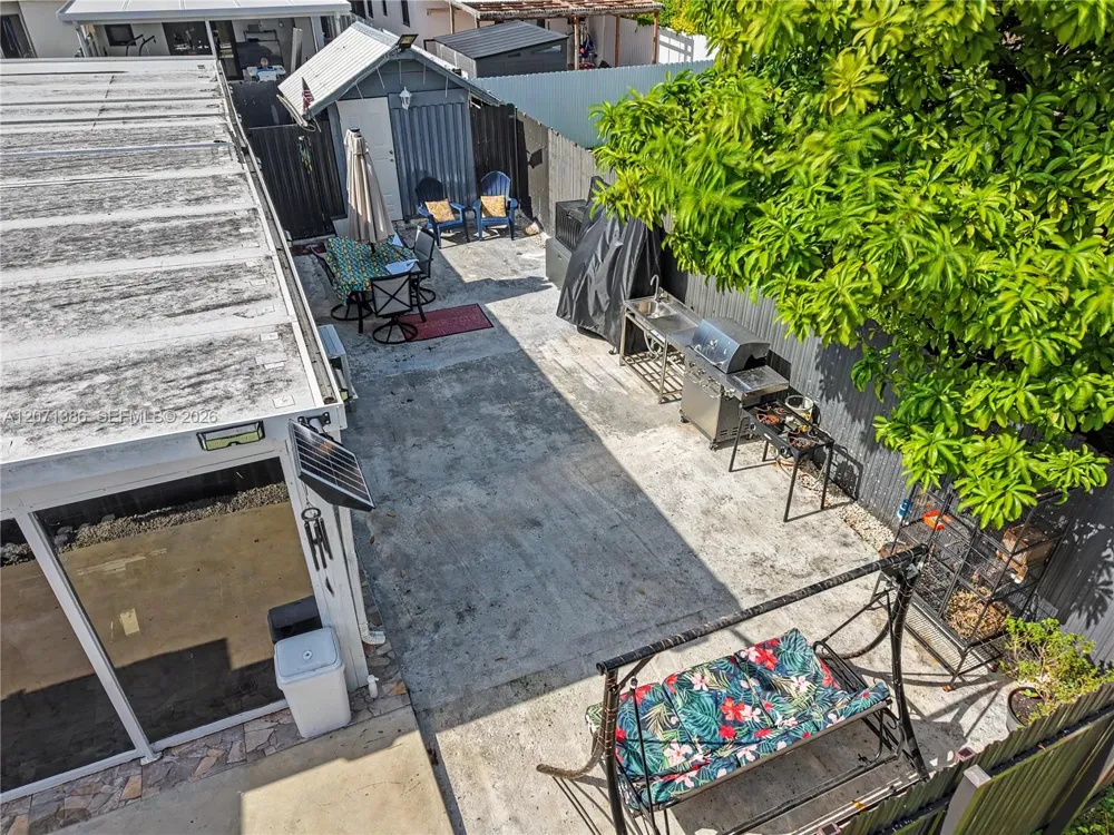 3538 SW 87th Ct Miami, FL 33165