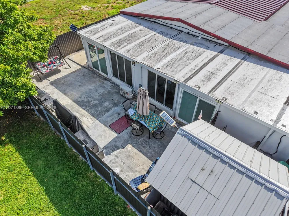3538 SW 87th Ct Miami, FL 33165