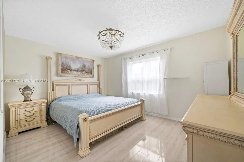 1935 Arthur St Hollywood, FL 33020